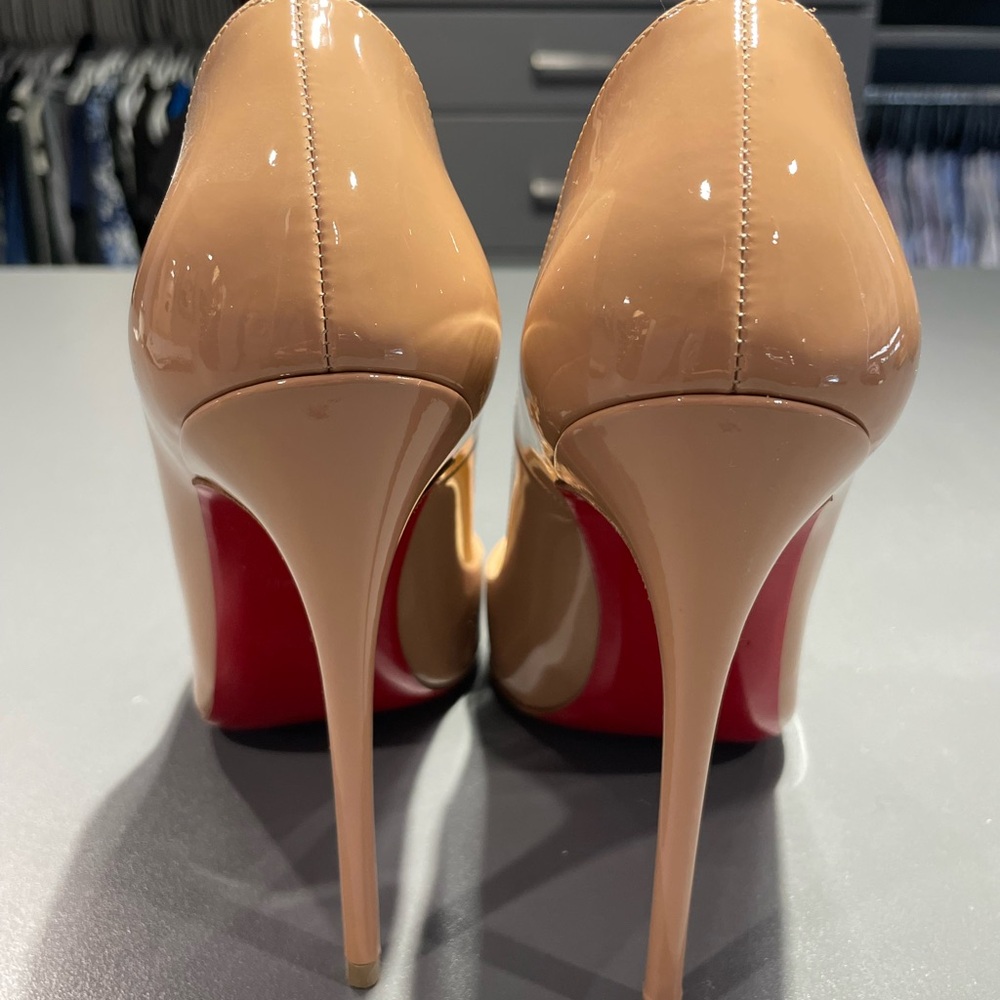 Christian Loub so Kates size 6 - Picture 2 of 5